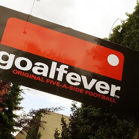 Goalfever Sports & Guesthouse Ессен Екстер'єр фото